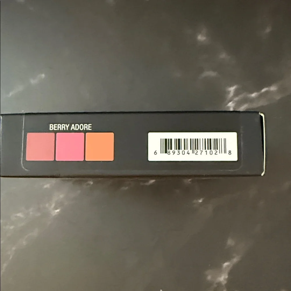 Anastasia Beverly Hills brand new